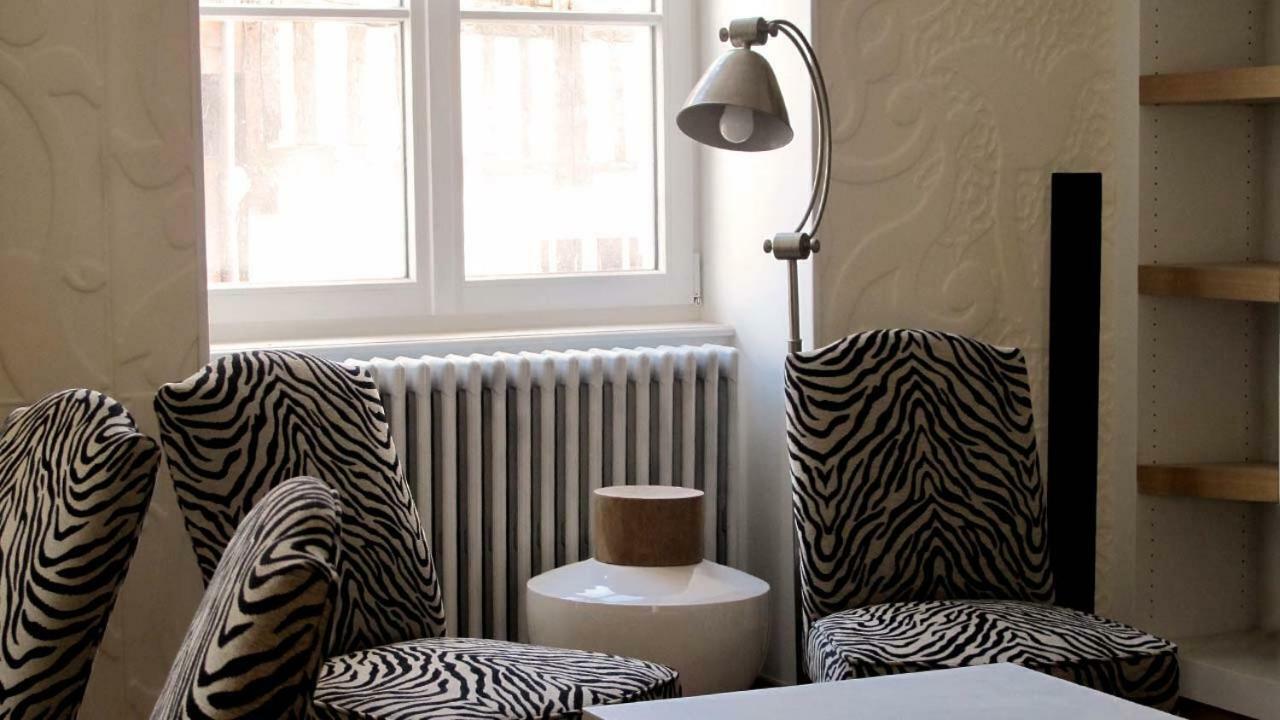 L'Escale De Broglie Hotel Екстериор снимка